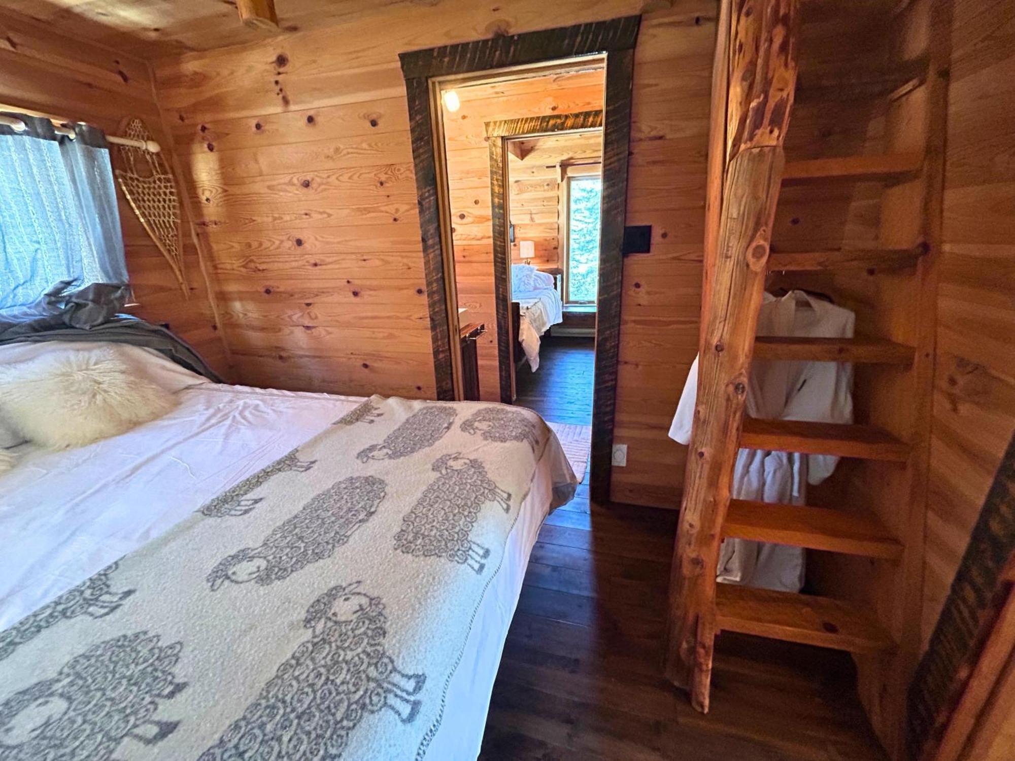 Les Chalets De Moh - 14 Chalets Independants La Malbaie Luaran gambar