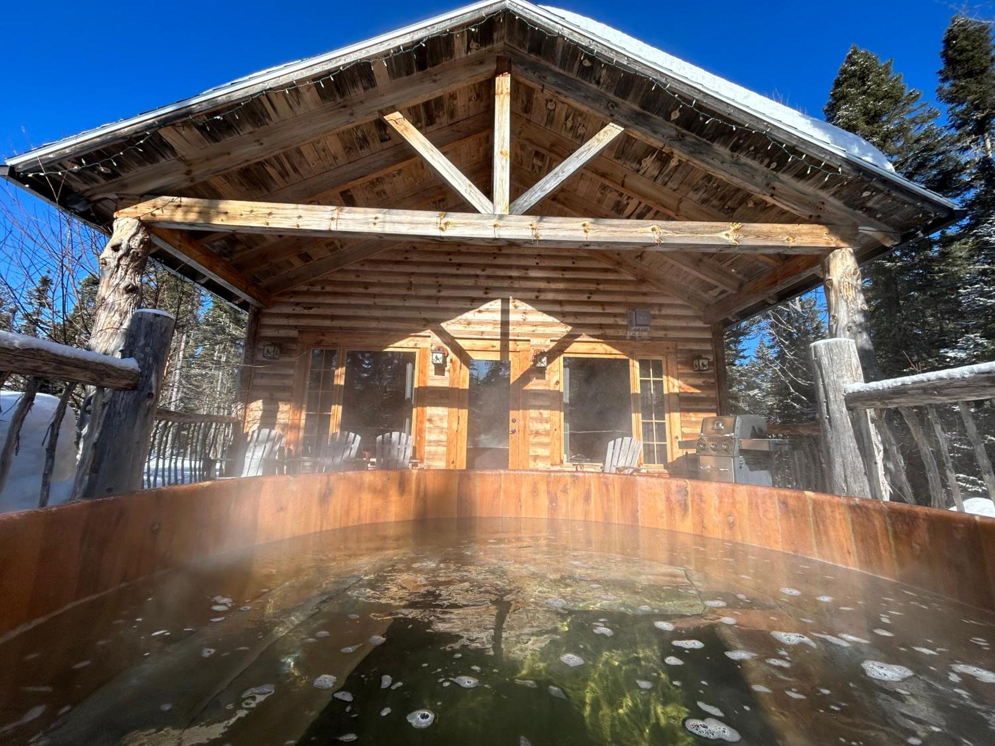 Les Chalets De Moh - 14 Chalets Independants La Malbaie Luaran gambar